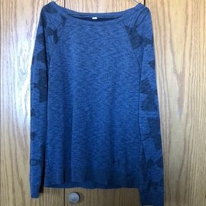 Women’s under armor sweater